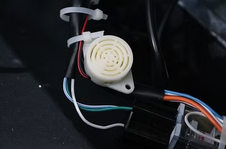Backup Horn