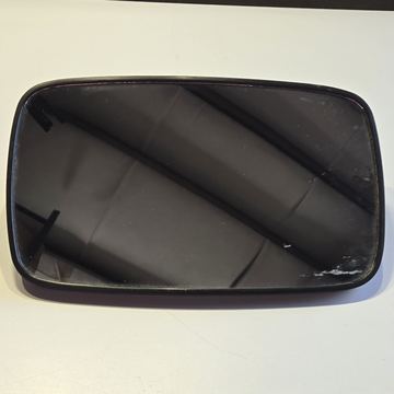 Universal Rearview Mirror