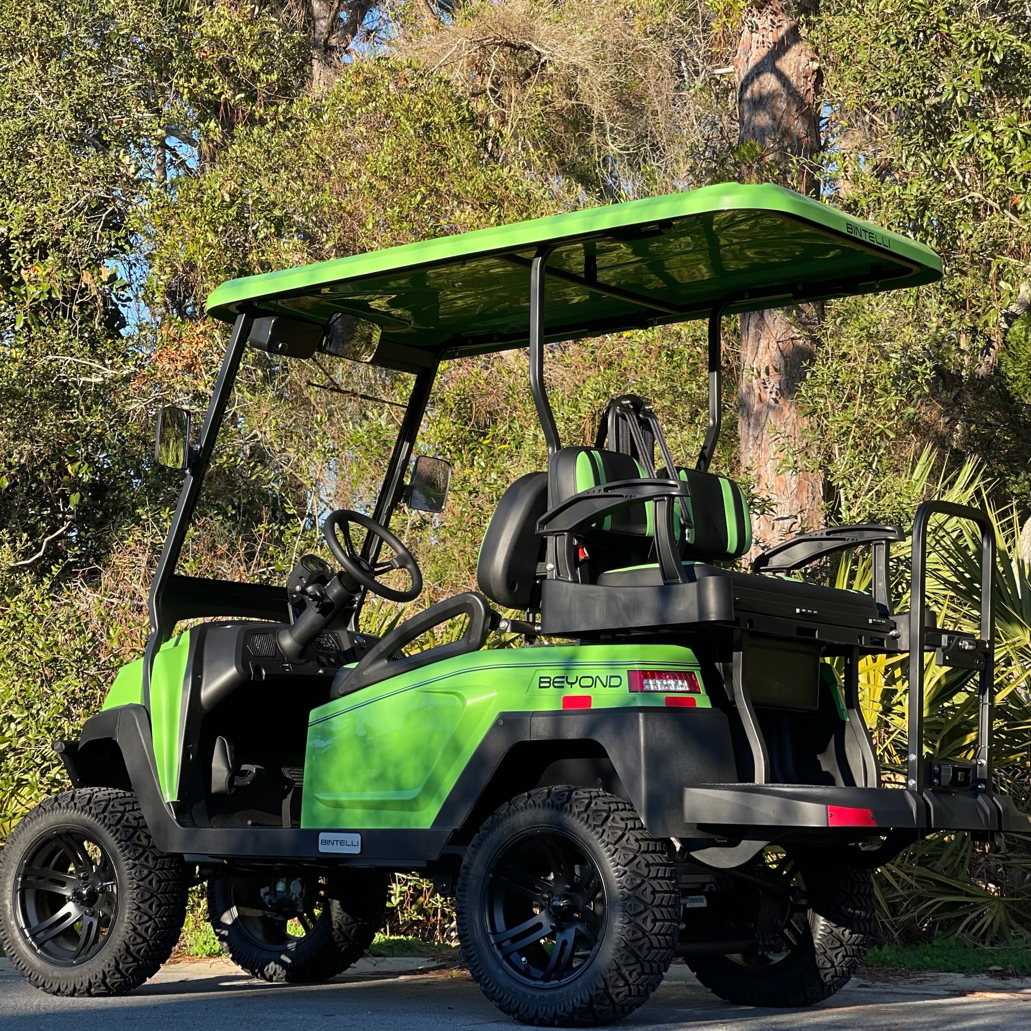 2023 Bintelli Beyond, Lime Green